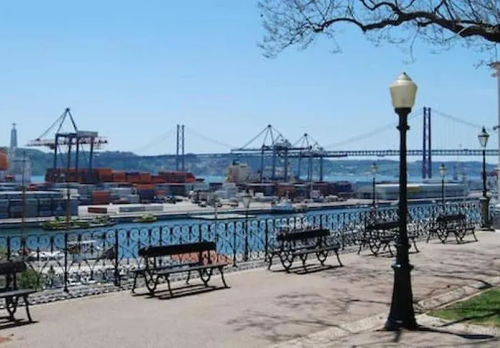 My Fair - Santos Duplex Lisboa